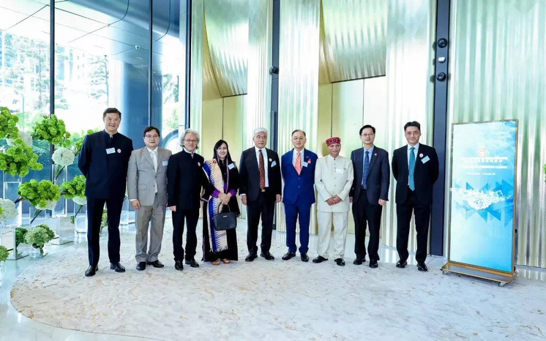 我院王贵国教授受邀出席香港对外交流友好协会成立典礼